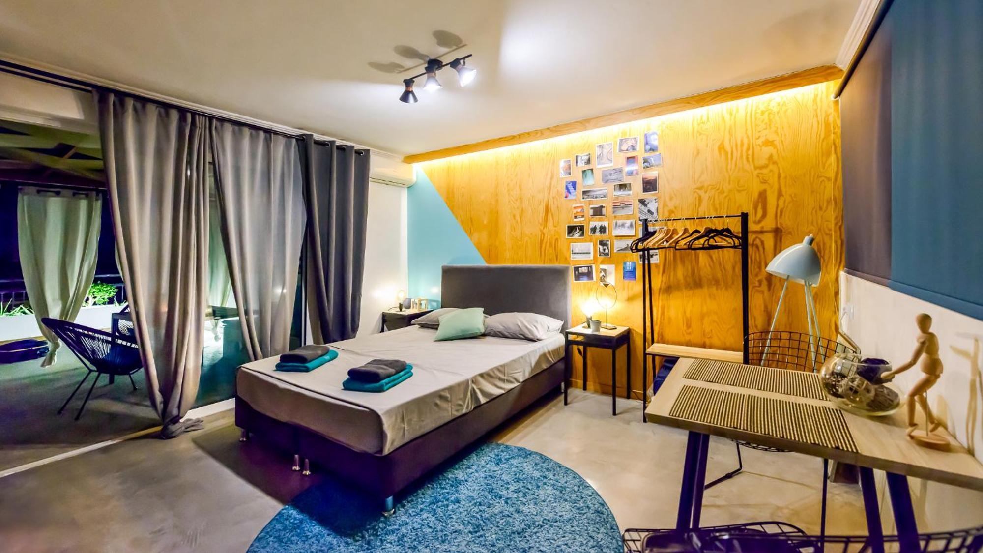 Apartamento Lucy In The Sky With Diamonds Kalamata Exterior foto